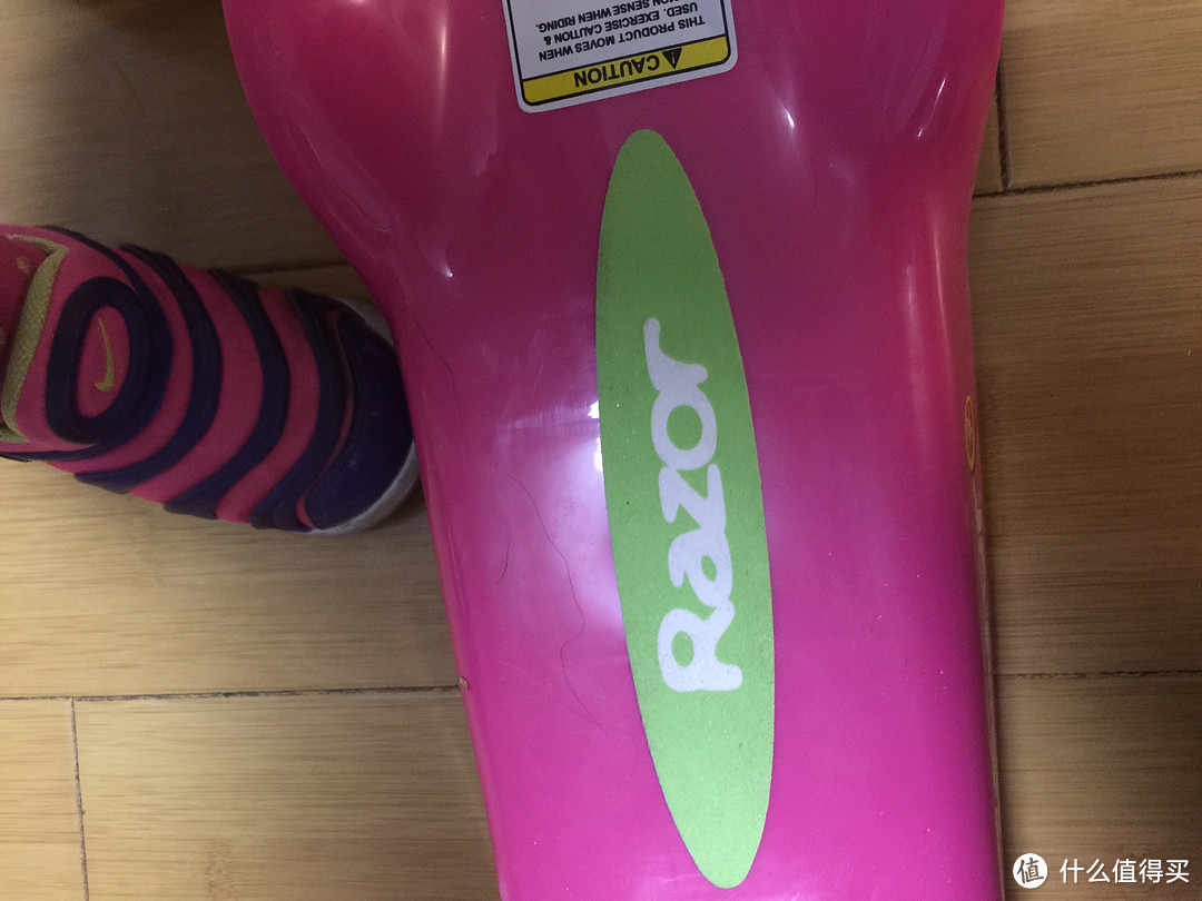 新鲜出炉：宝贝的Razor Jr. 滑板车+儿童祛疤凝胶和伤口消炎止痛喷雾