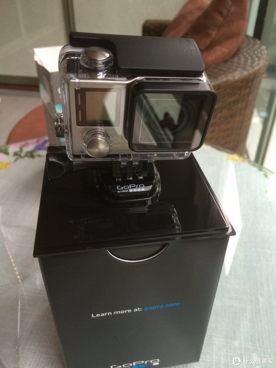 性价比之选：GOPRO HERO 4 SLIVER 运动摄像机 银色版 开箱.