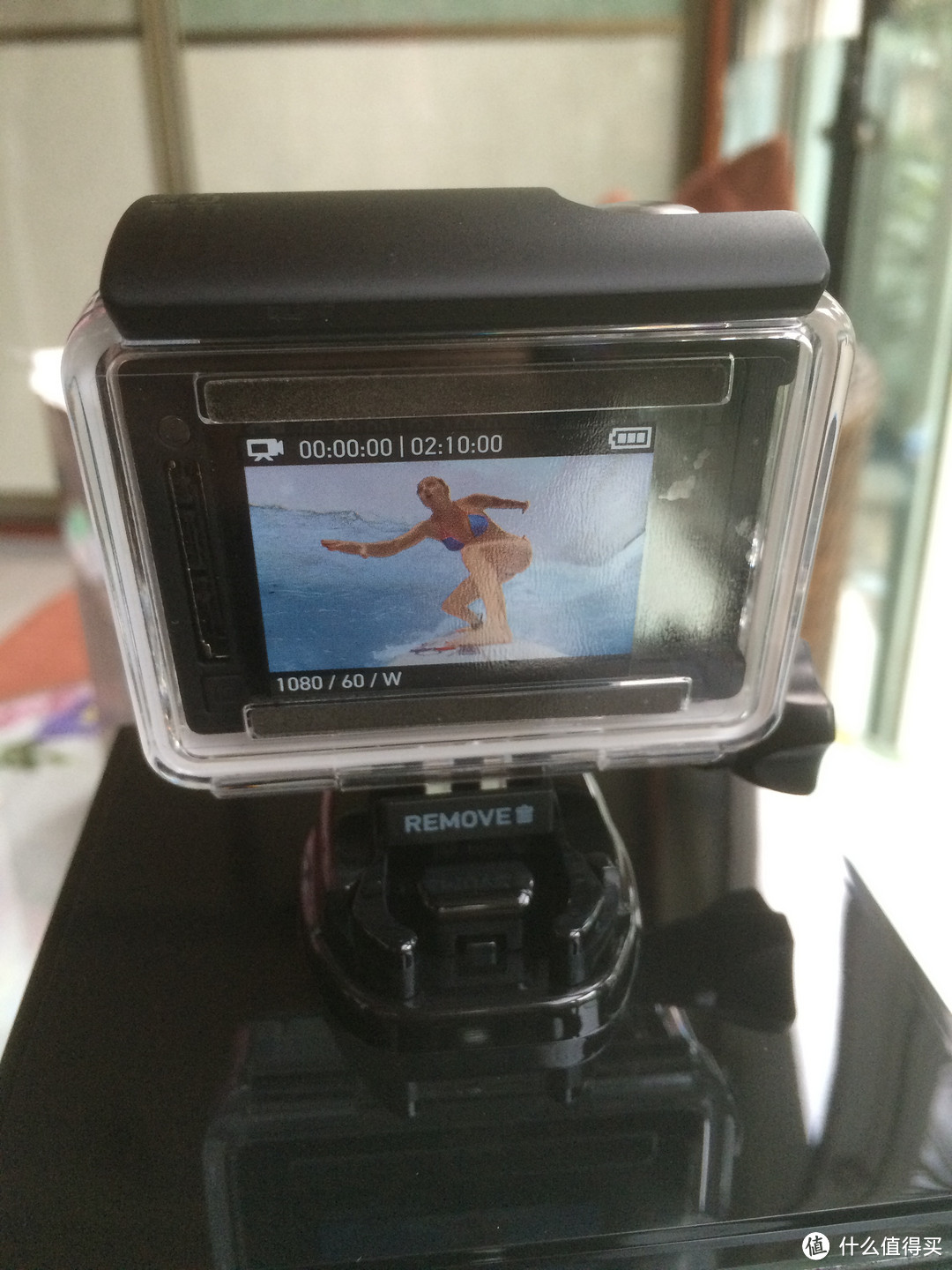 性价比之选：GOPRO HERO 4 SLIVER 运动摄像机 银色版 开箱.