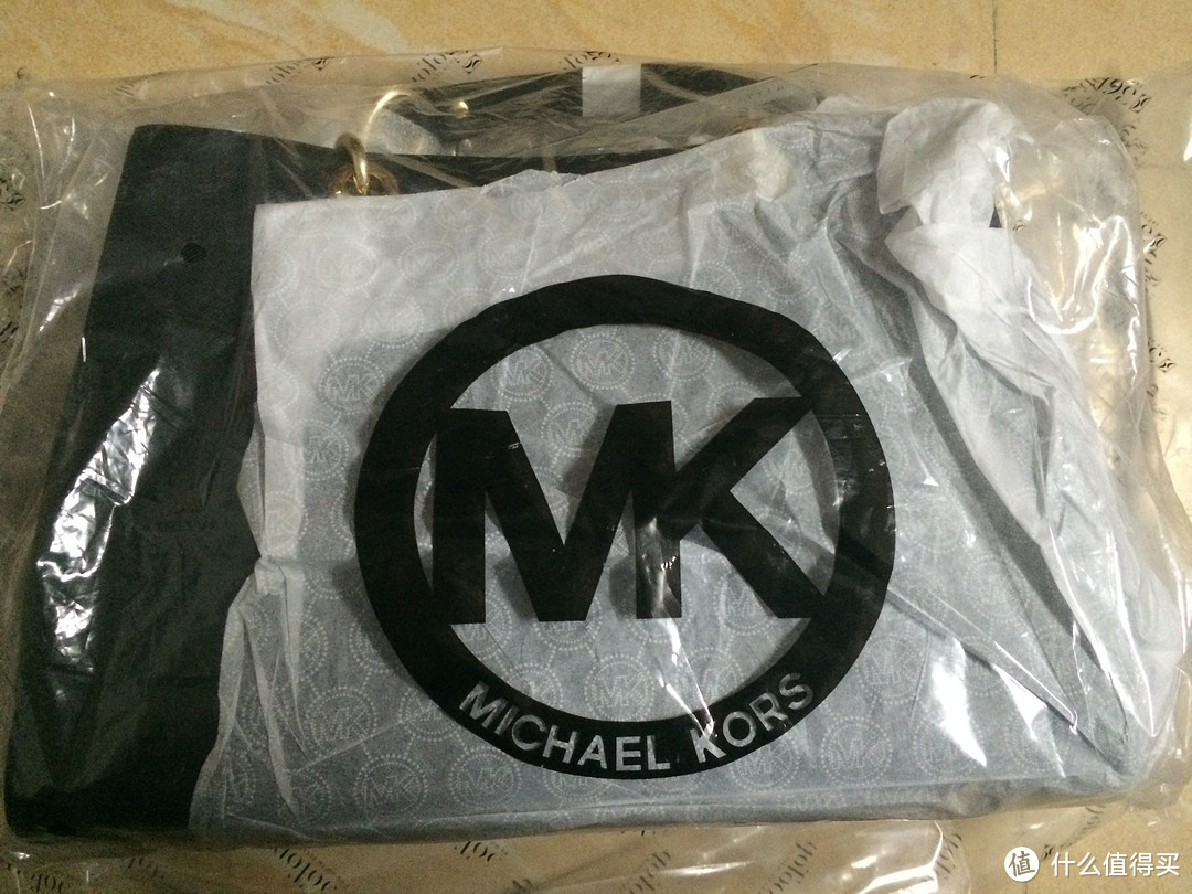 提前入手情人节礼物：MICHAEL KORS Cythia 系列黑色中号手提包