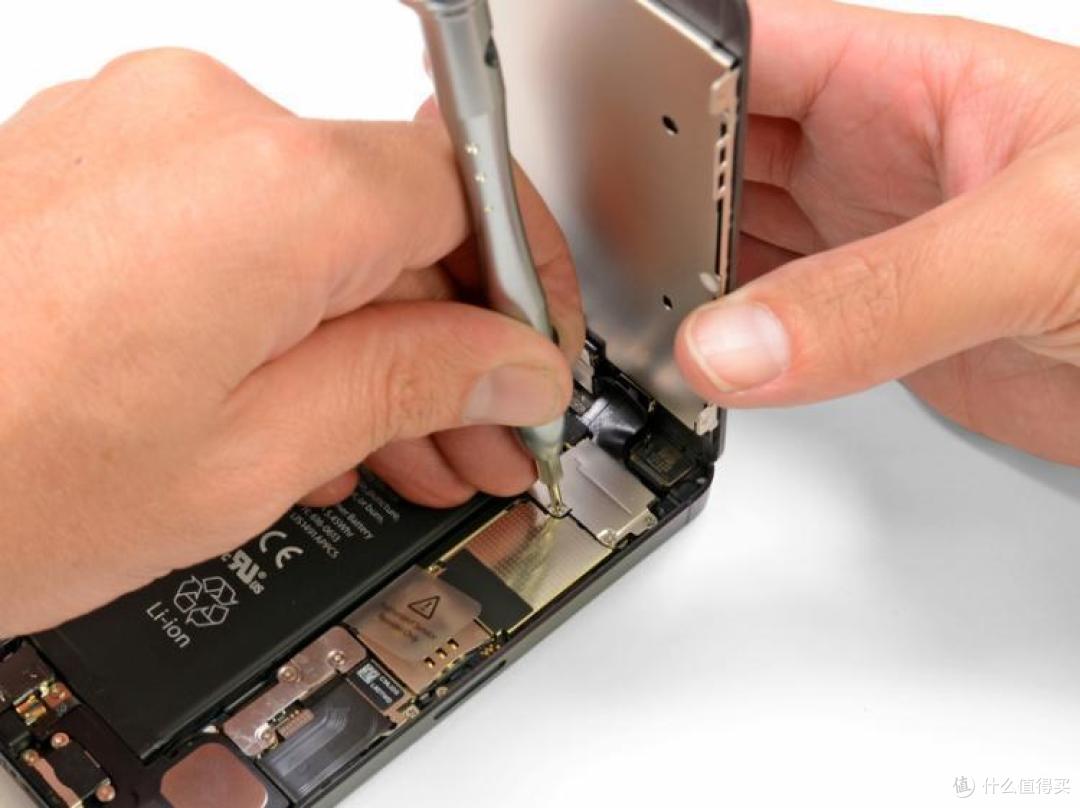 工科狗动手更换Iphone5屏幕,以及防静电的普及