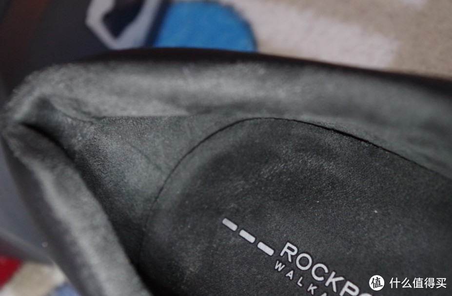 一次尴尬的撞鞋：Rockport 乐步 Make Your Path SN Slip-On Loafer 休闲鞋