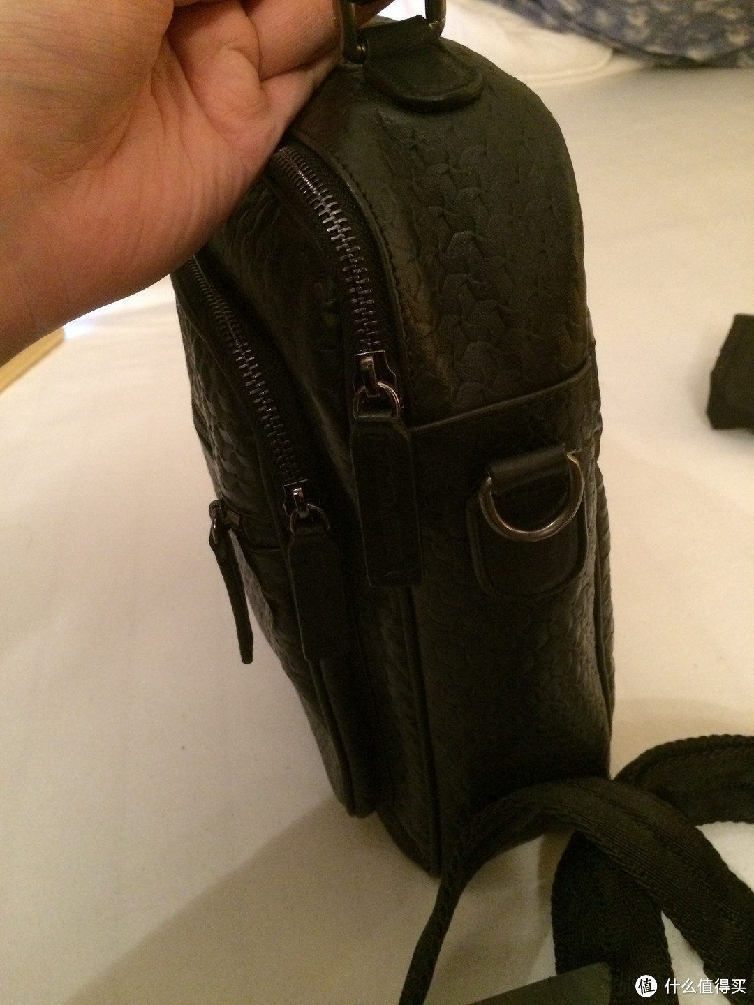 好像我买包不要钱，再晒一个Giorgio Armani 乔治·阿玛尼 男士手提包