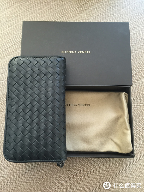 来之霓虹国的BOTTEGA VENETA 宝缇嘉 编织小牛皮手包