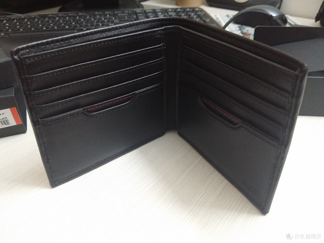 TUMI 塔米 Delta Global Hipster Wallet 男款真皮钱包