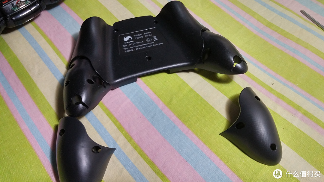 来 战个痛快-NewGamepad N1蓝牙游戏手柄拆机评测