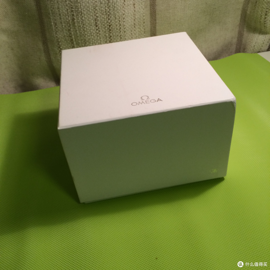 今年买了个表:OMEGA 欧米茄 碟飞典雅系列 同轴动力储存腕表