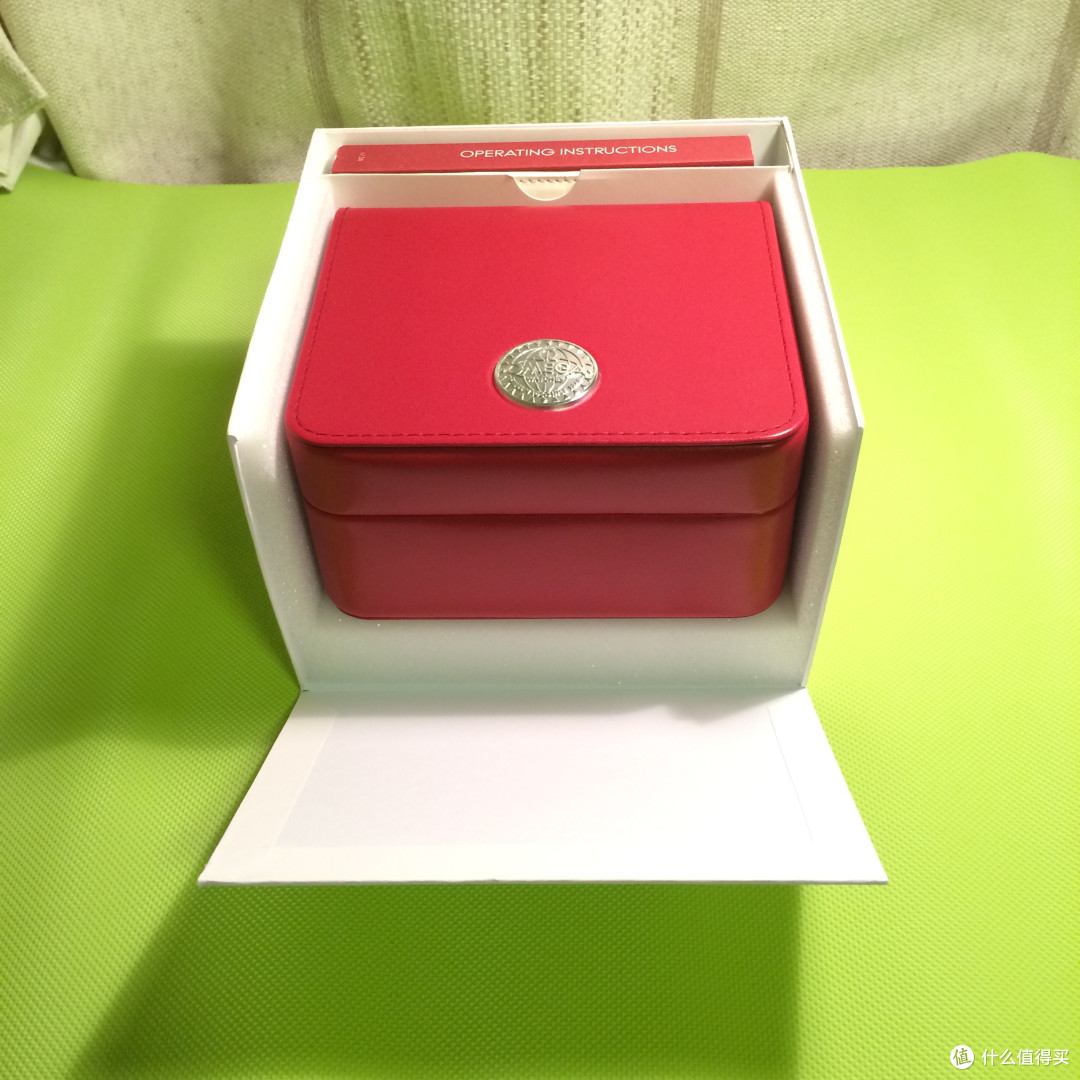 今年买了个表:OMEGA 欧米茄 碟飞典雅系列 同轴动力储存腕表