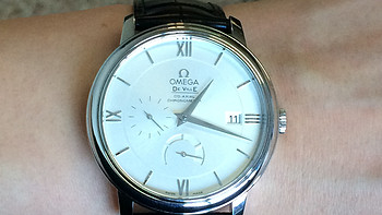 今年买了个表：OMEGA 欧米茄 碟飞典雅系列 同轴动力储存腕表