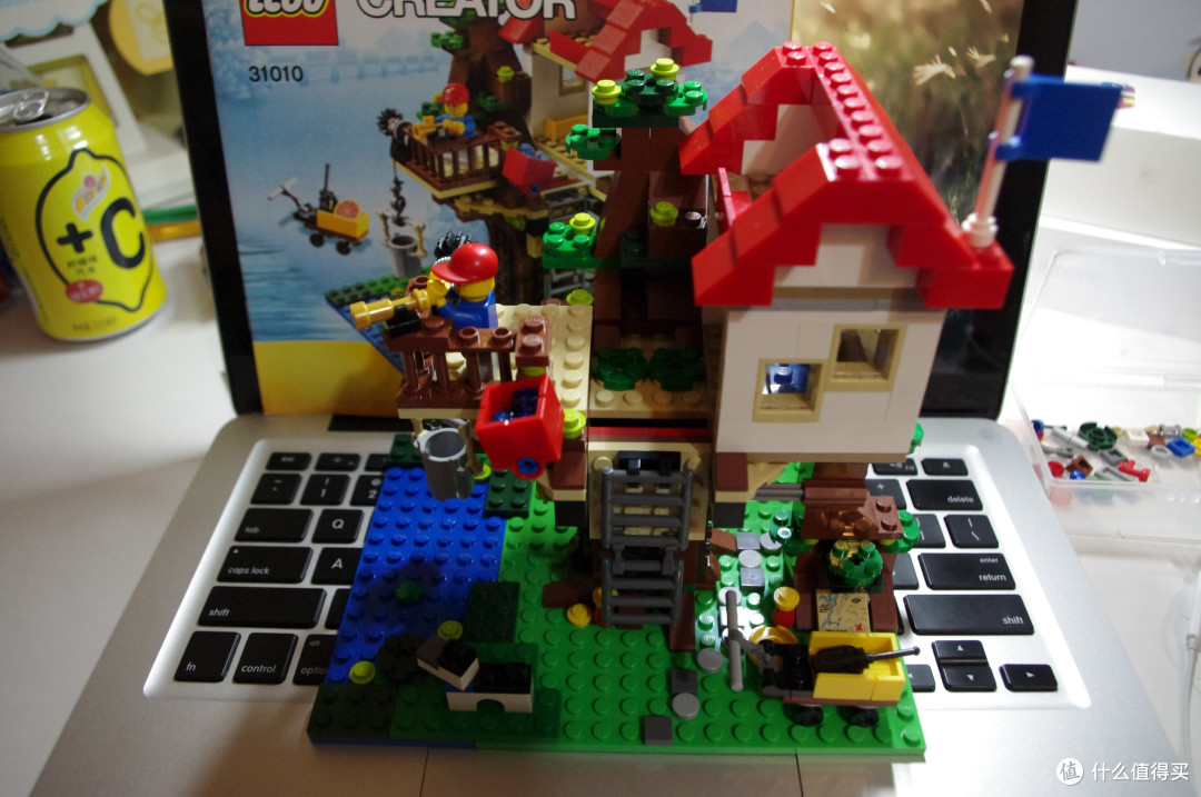 妹子送的生日礼物LEGO 乐高 CREATOR 系列树屋 31010
