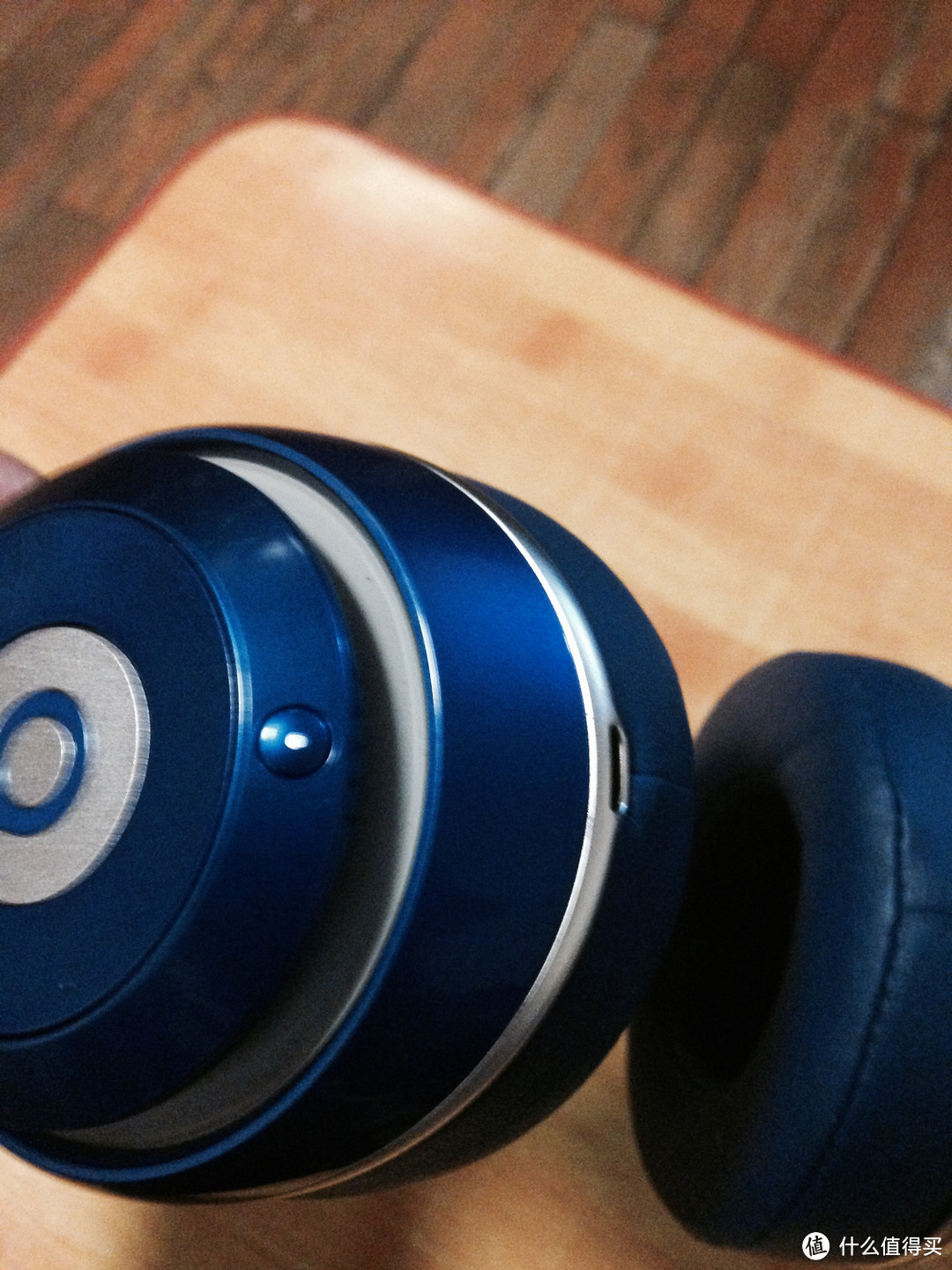 戴你去挤地铁:：Beats Studio Wireless 录音师蓝牙版头戴式耳机 伪开箱