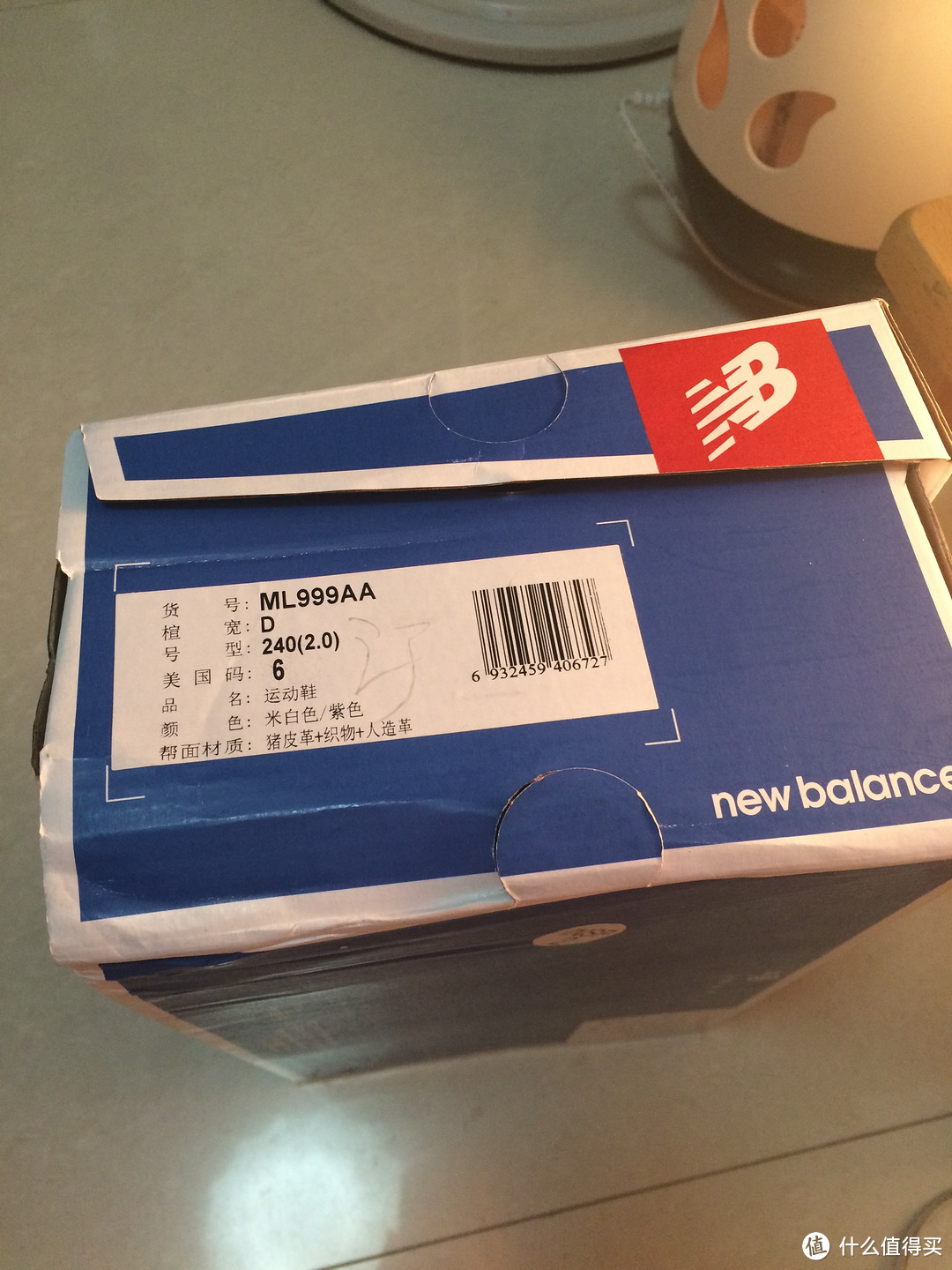 小了不止一两码：实体店刚入手的国产 new balance 新百伦 999 跑鞋
