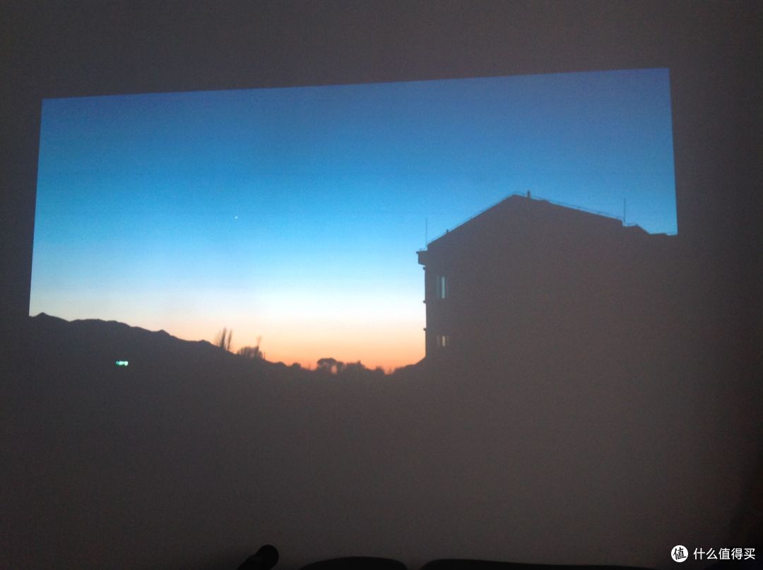 一个偏执狂给自己的生日礼物:BenQ 明基 W1080ST 投影机