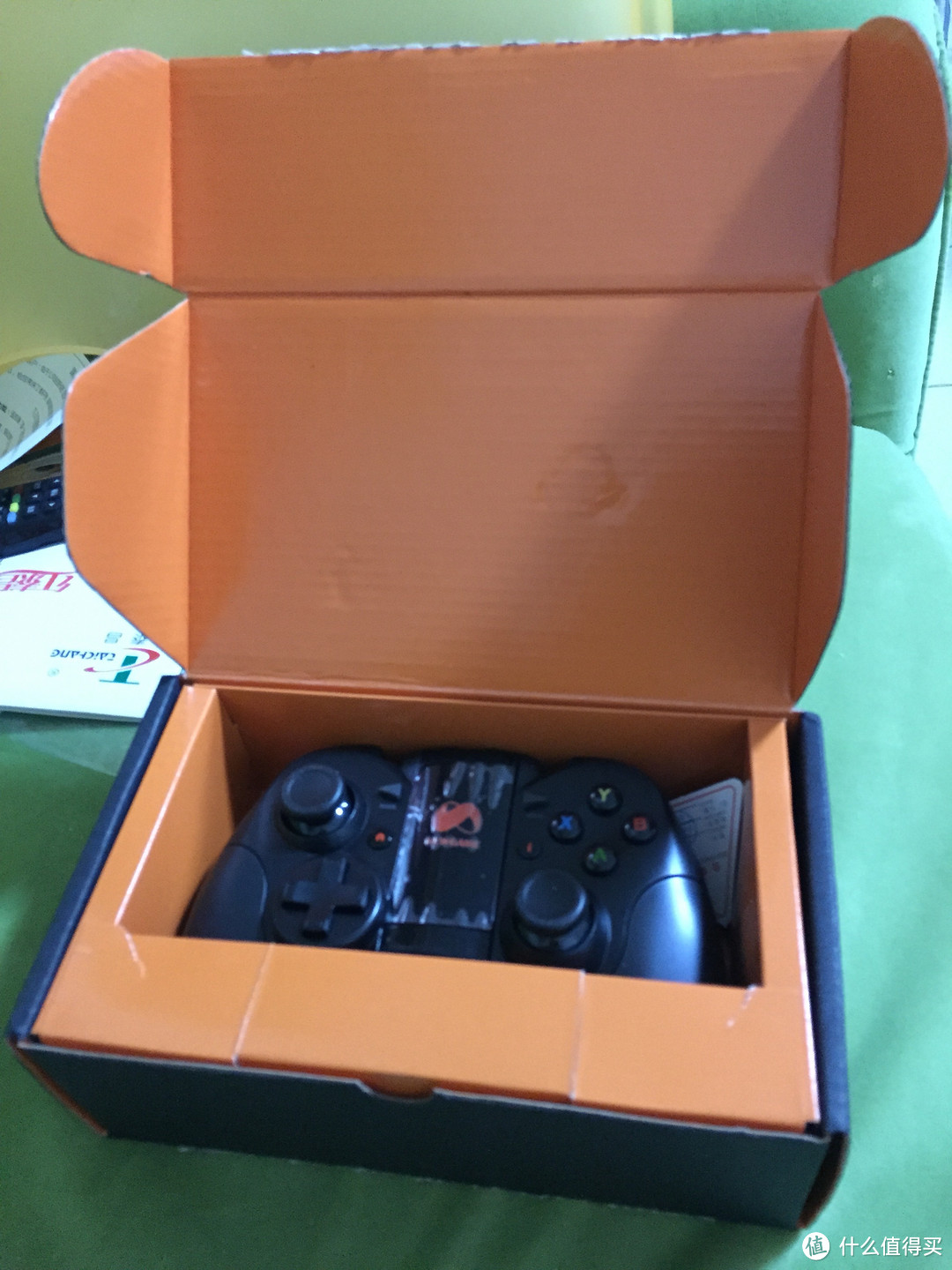 一定会随身携带的小玩具——Newgamepad 新游 N1 无线游戏手柄