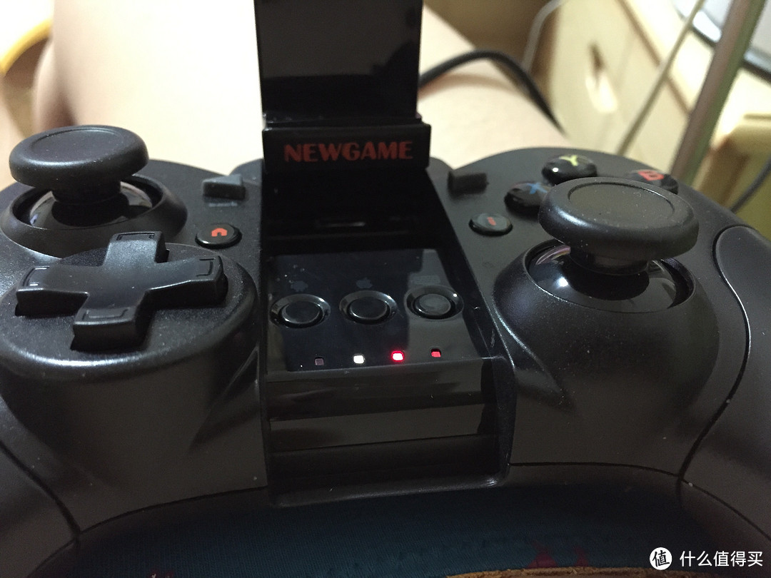 一定会随身携带的小玩具——Newgamepad 新游 N1 无线游戏手柄