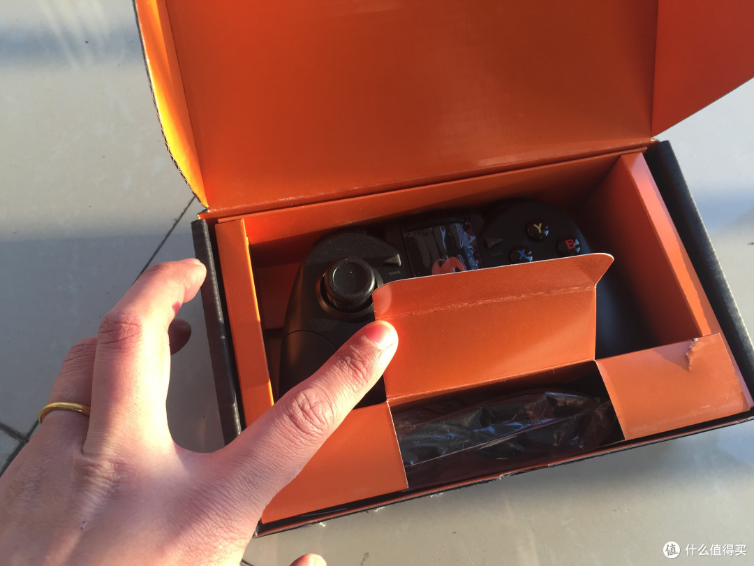 Newgamepad 新游 N1 无线游戏手柄评测