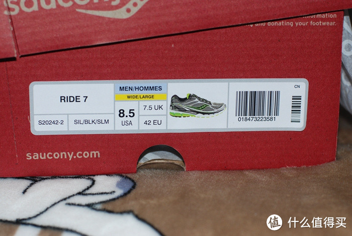 出人意料的弹性：saucony 索康尼 Ride 7 跑鞋 2E码与A记对比