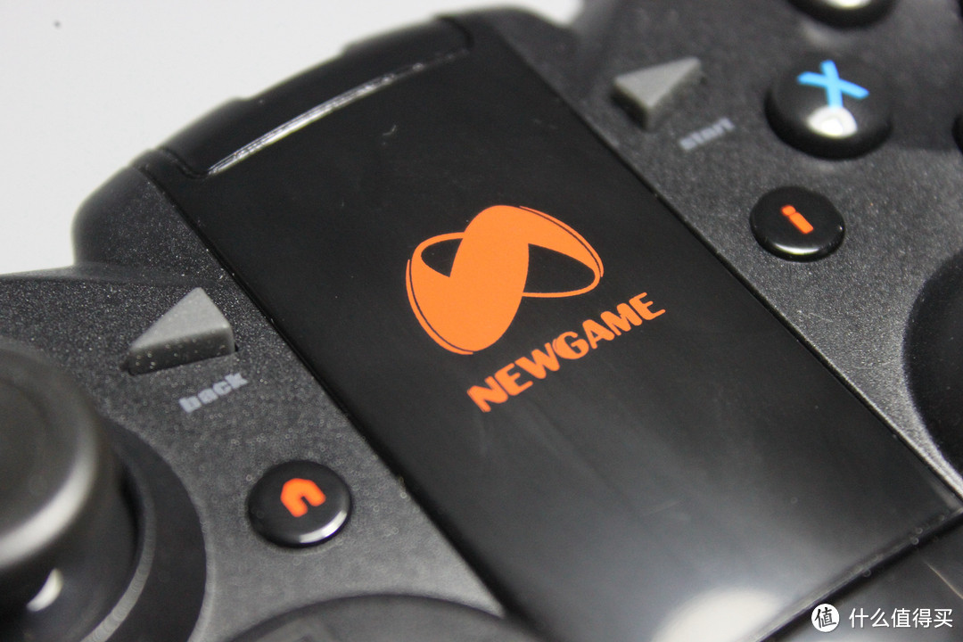 爱上手游——Newgamepad 新游 N1 无线游戏手柄 评测