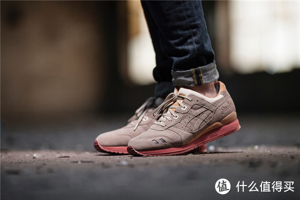 禁脏又闷骚：Packer Shoes 携手 ASICS 亚瑟士 推出 GEL-Lyte III 新配色 “Dirty Buck”