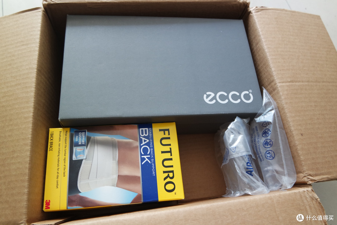 没有雕花的 ECCO 爱步 亚特兰大系带皮鞋+FUTURO护多乐腰托