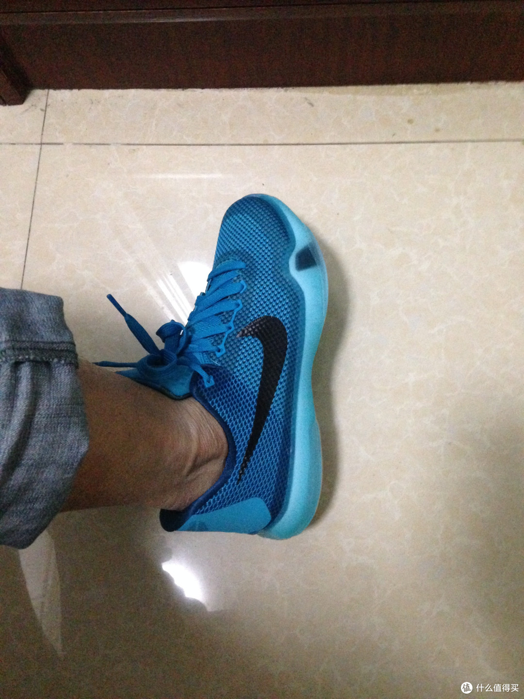 黝黑蜗壳?NIKE KOBE X GS 科比10代男子篮球鞋ZK10