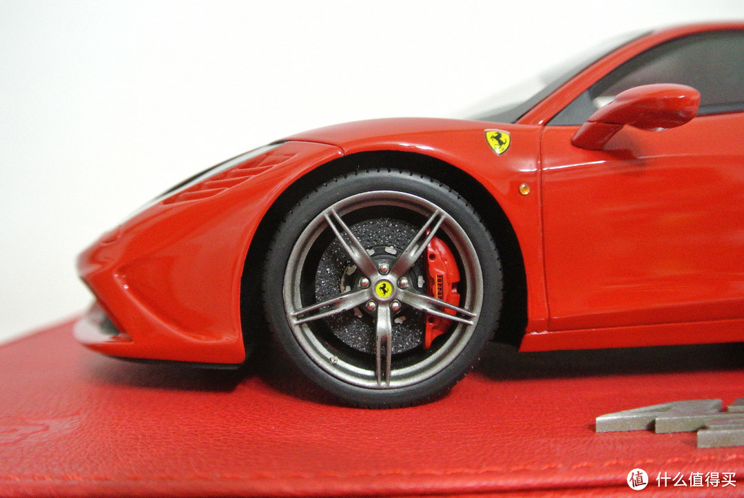 女神赠送Ferrari 法拉利 458Speciale版1/18 by BBR