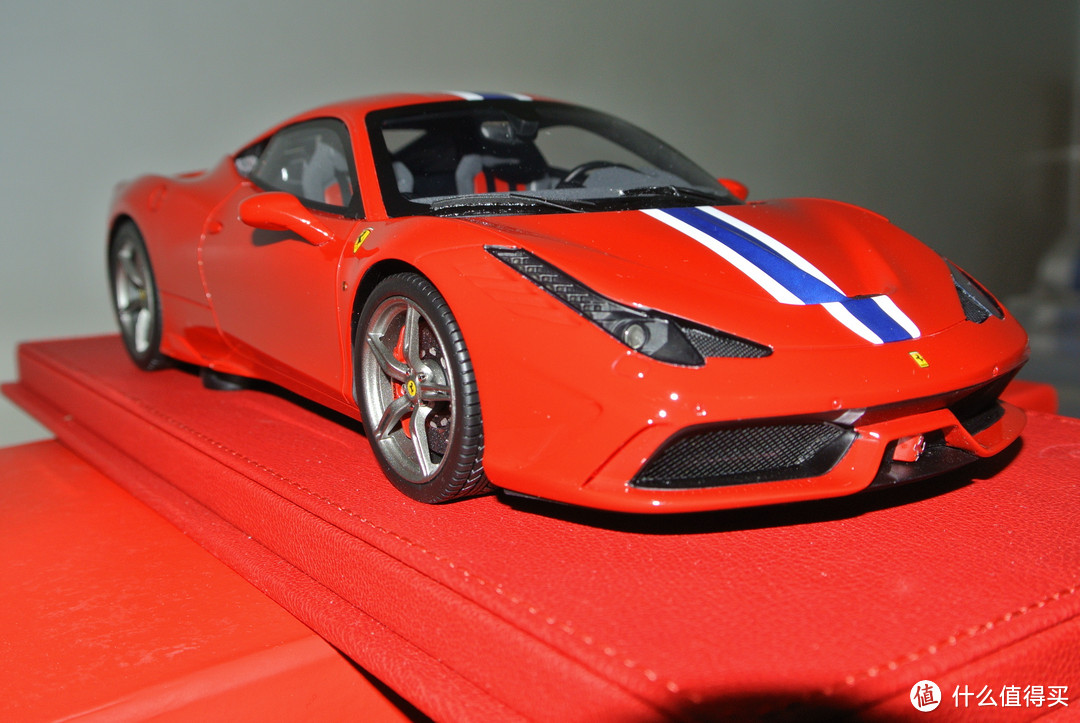 女神赠送Ferrari 法拉利 458Speciale版1/18 by BBR