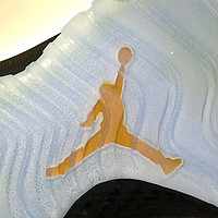 逆光下的魔鬼：AIR JORDAN FUTURE 3M黑色版篮球鞋