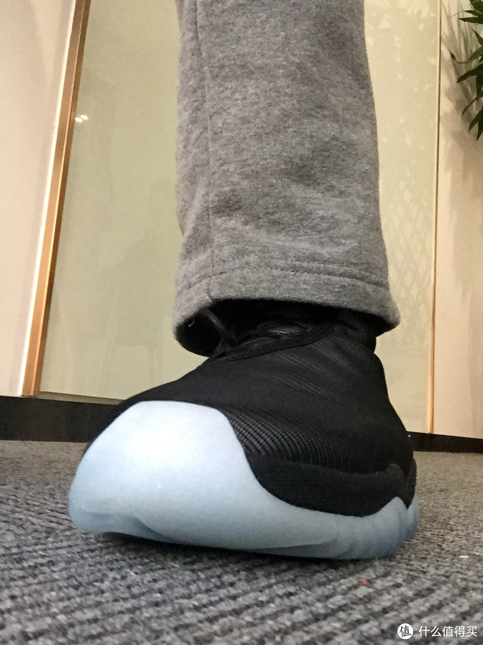 逆光下的魔鬼：AIR JORDAN FUTURE 3M黑色版篮球鞋