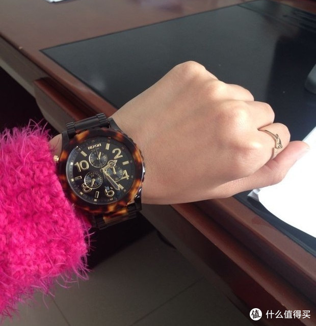 舅妈网入手Nixon 42-20 Chronograph Tortoise Shell Acrylic 腕表 a037-679