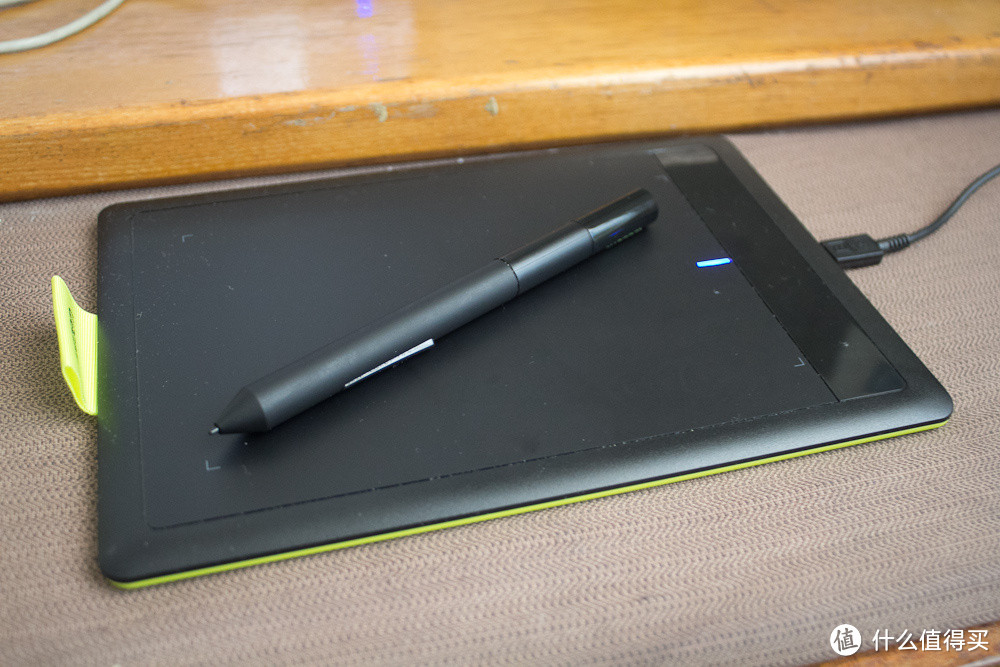 Wacom 和冠 bamboo 471 绘图板