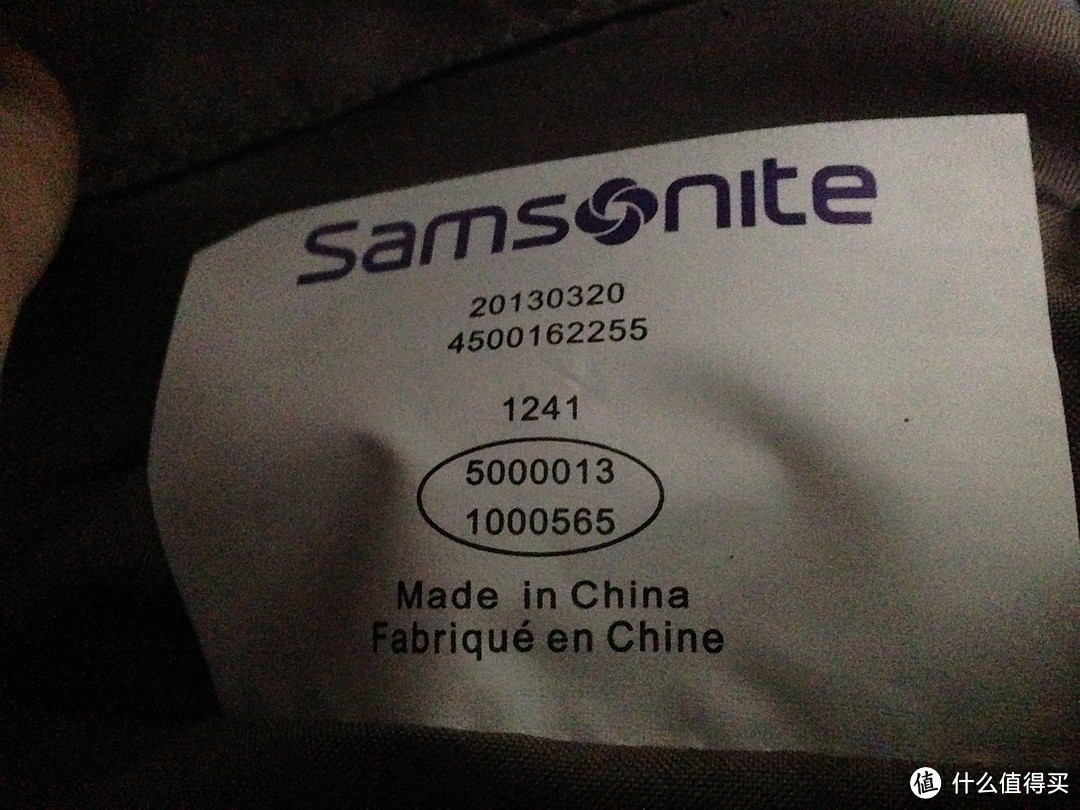 来自新秀丽美国官网的Samsonite Ultima 2 Laptop 手提电脑包