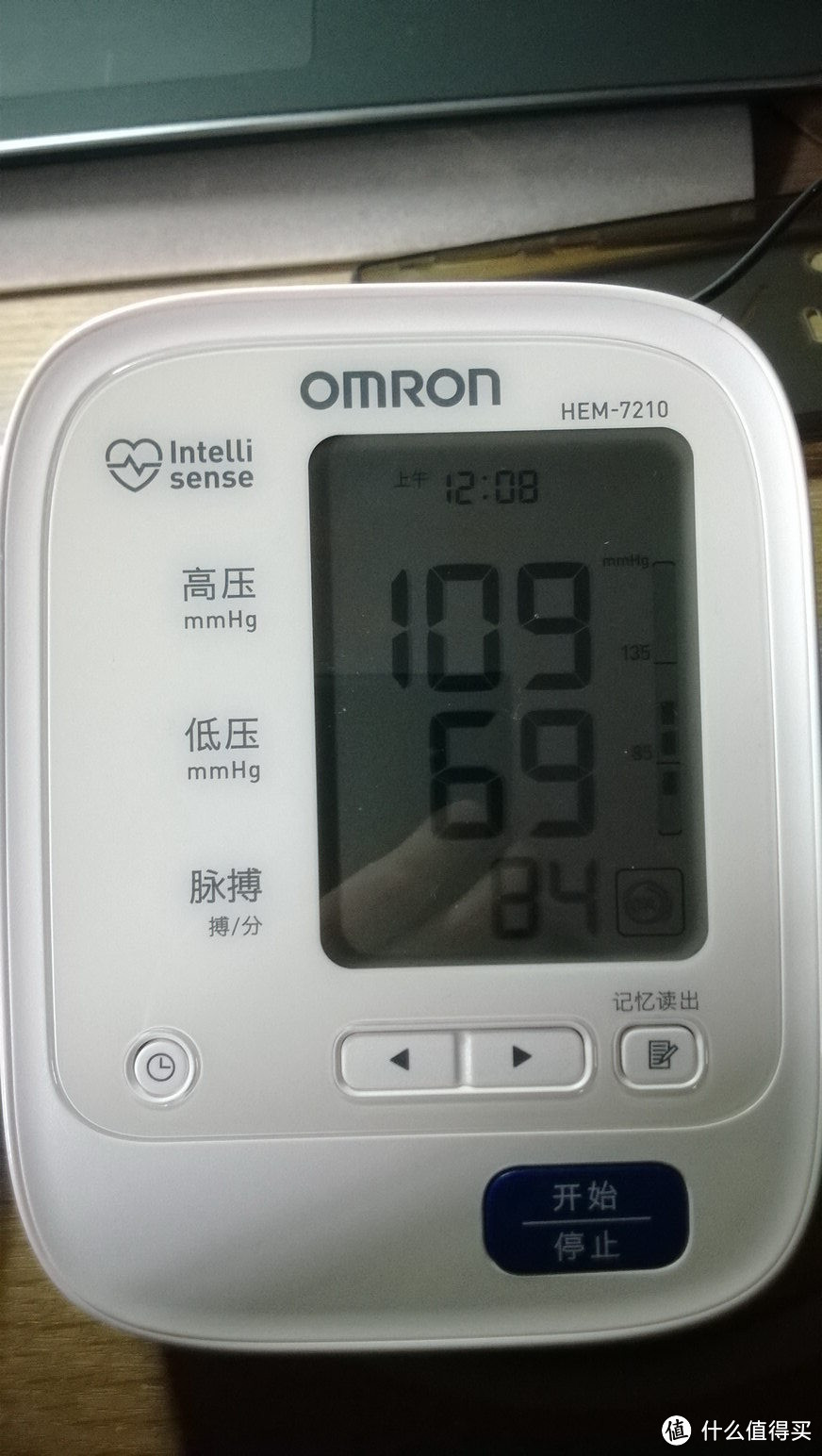 【2015春节话题】给爸妈的春节礼物：OMRON 欧姆龙 HEM-7210 电子血压计