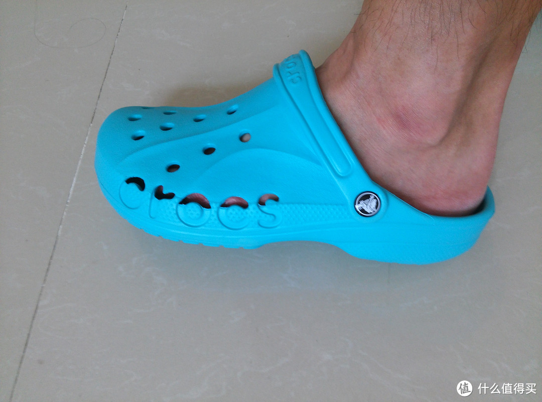 迟到的春节礼物：Crocs 卡骆驰 Unisex Baya Clog洞洞凉鞋