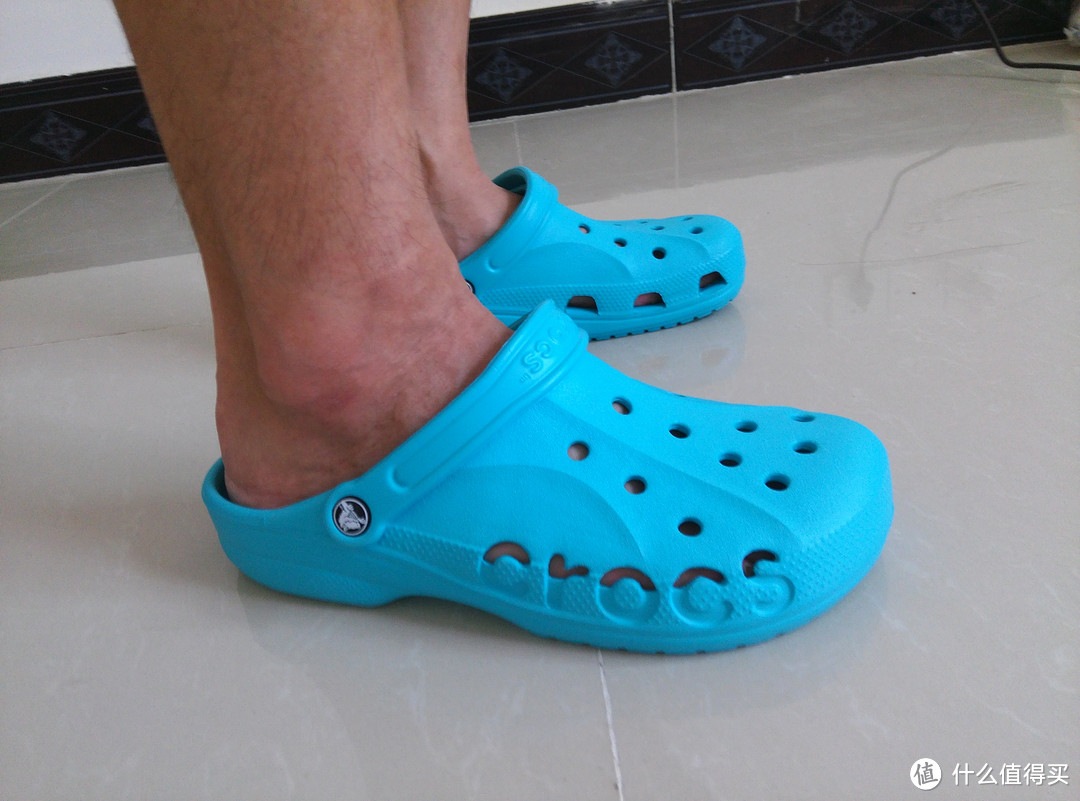 迟到的春节礼物：Crocs 卡骆驰 Unisex Baya Clog洞洞凉鞋