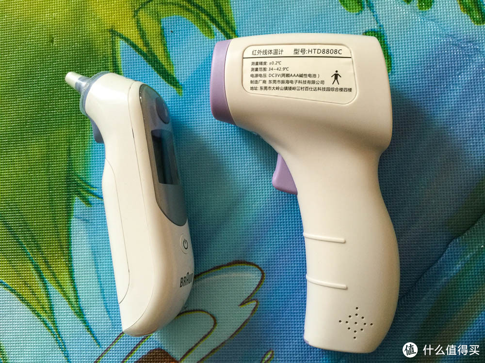 美亚直邮 BRAUN 博朗 IRT6500US 耳温枪，与台胜红外线额温枪HTD8808C的简单对比