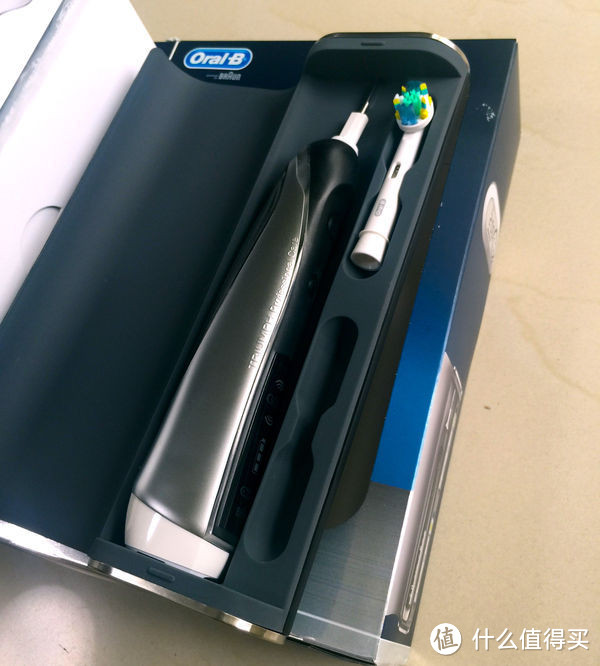 日亚入手Oral-B 欧乐-B 7000 旗舰款 专业护理智能电动牙刷套装