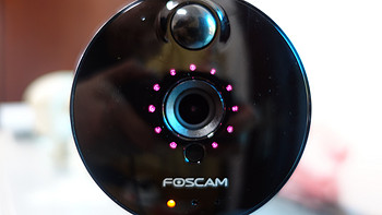 我有一个大眼睛：Foscam IQ智能网络摄像机