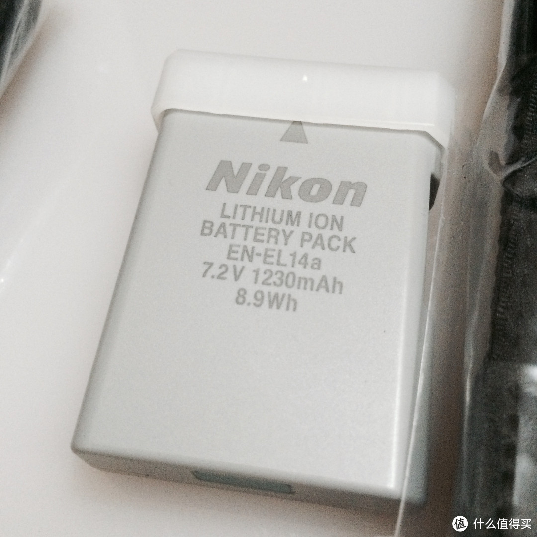 复古情怀：Nikon 尼康 Df 全画幅复古数码单反相机