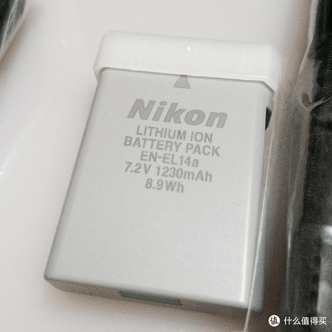 复古情怀：Nikon 尼康 Df 全画幅复古数码单反相机