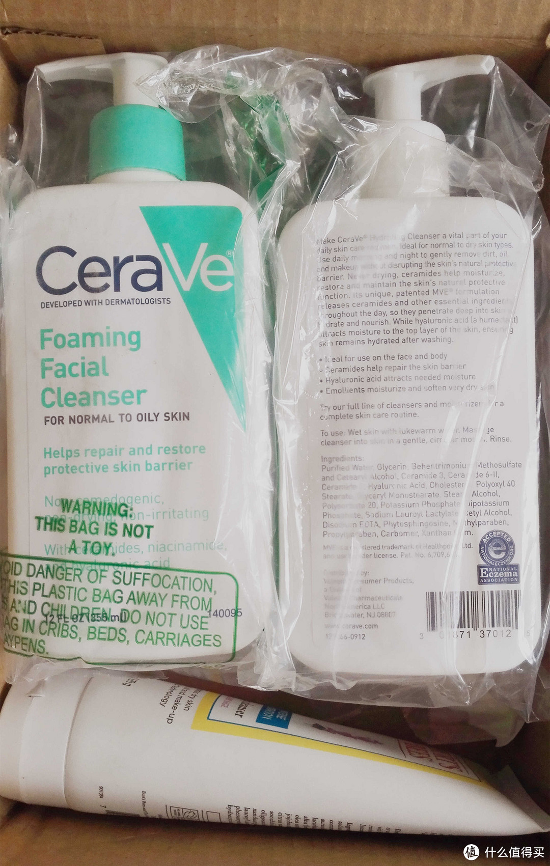 CeraVe保湿和泡沫洗面乳 & Burt's Bees Intense Hydration 保湿洁面膏