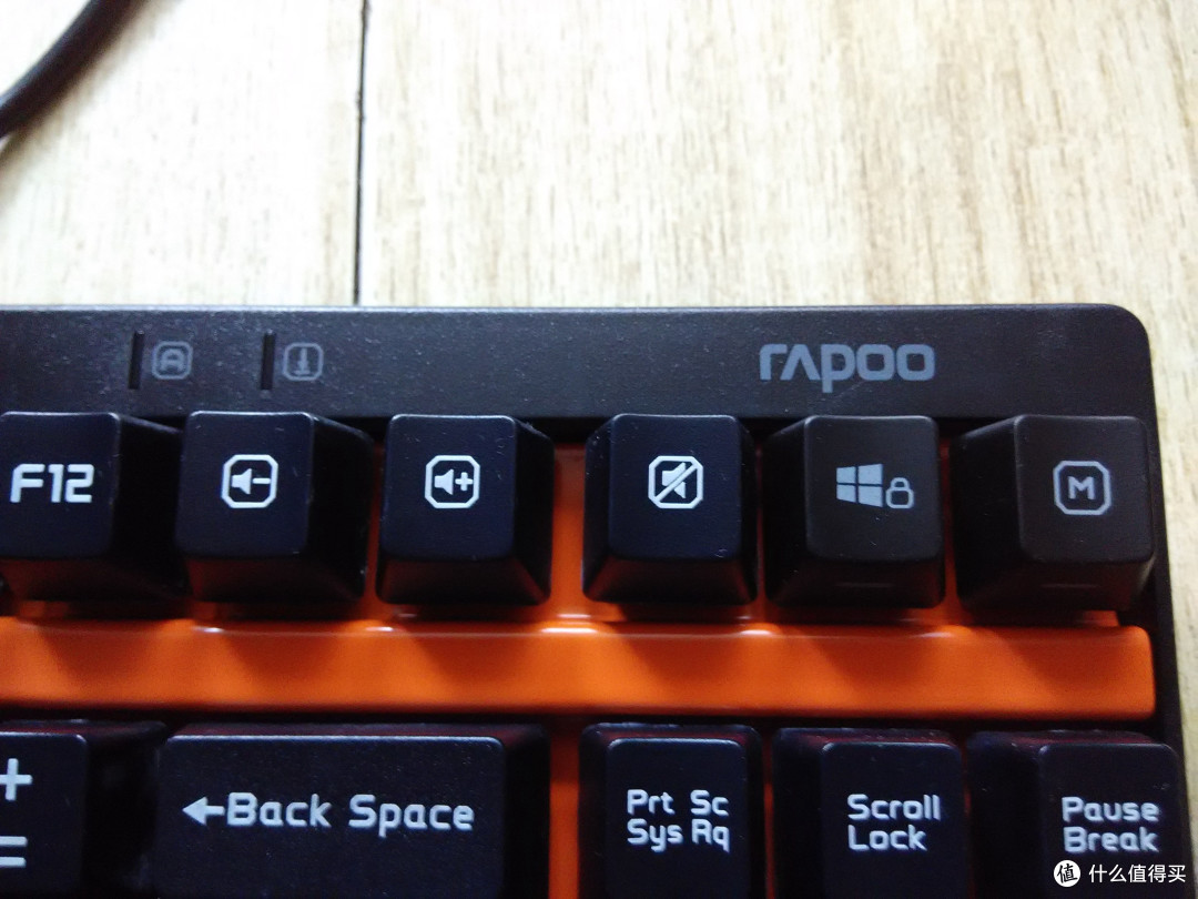 国产机械轴诚意之作:RAPOO 雷柏 V500 机械键盘 使用体验