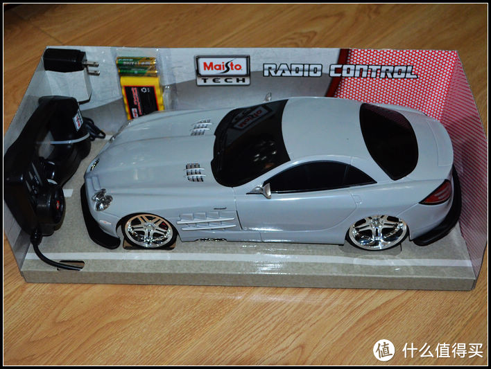 一次冲动的购物！Maisto 美驰图 1：10 Mercedes Benz SLR McLaren 遥控车