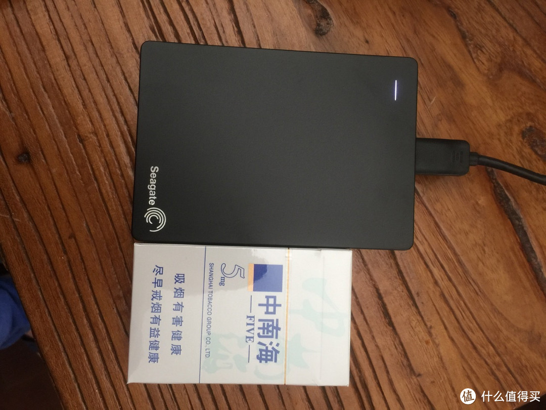 美亚超值入手Seagate 希捷 睿品 4T 2.5英寸高速便携式移动硬盘 黑色 (STDA4000300)