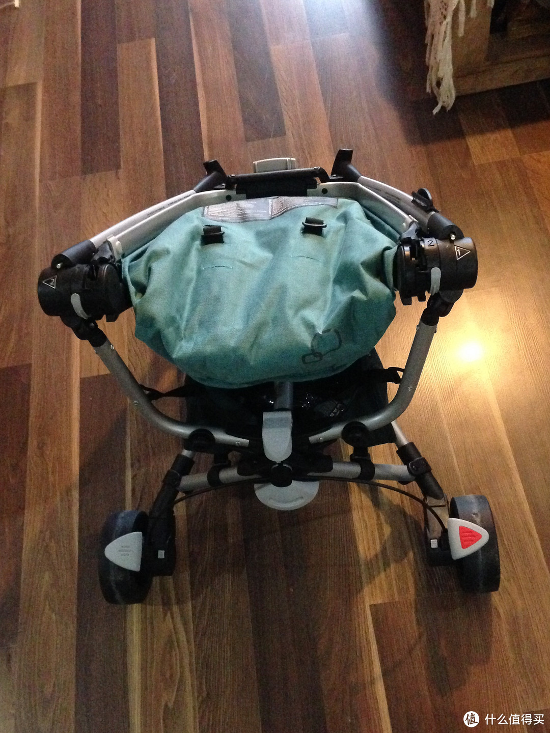 纠结孕妈的折中选择：Quinny Zapp Xtra 2.0推车+Maxi Cosi SPS 安全提篮