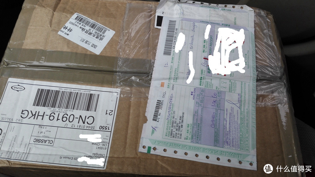箱子质量跟美亚没得比，DPD到香港转EMS。