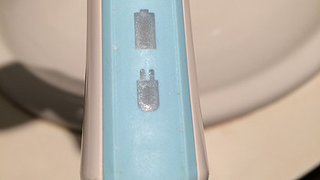 旧的不去新的不来：Oral-B 欧乐B D16.523U 600 3D 智能电动牙刷 蓝色版