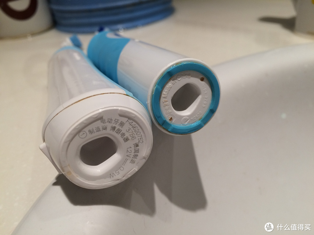 旧的不去新的不来：Oral-B 欧乐B D16.523U 600 3D 智能电动牙刷 蓝色版