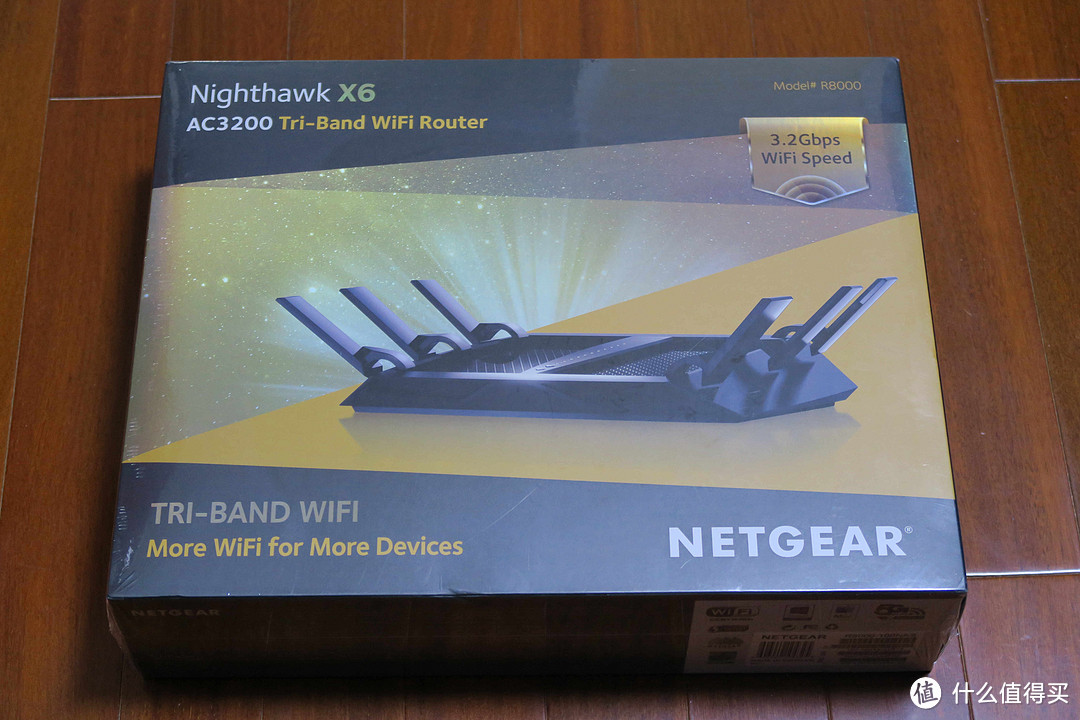 NETGEAR 美国网件 R8000 AC3200M 三频千兆无线路由器