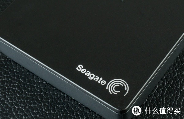 美亚超值入手Seagate 希捷 睿品 4T 2.5英寸高速便携式移动硬盘 黑色 (STDA4000300)